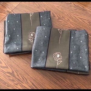 2 CURTAIN PANNELS - 2 PANNEAUX RIDEAUX 54” x 84”